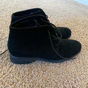 Blondo Waterproof Black Ankle Suede Boots